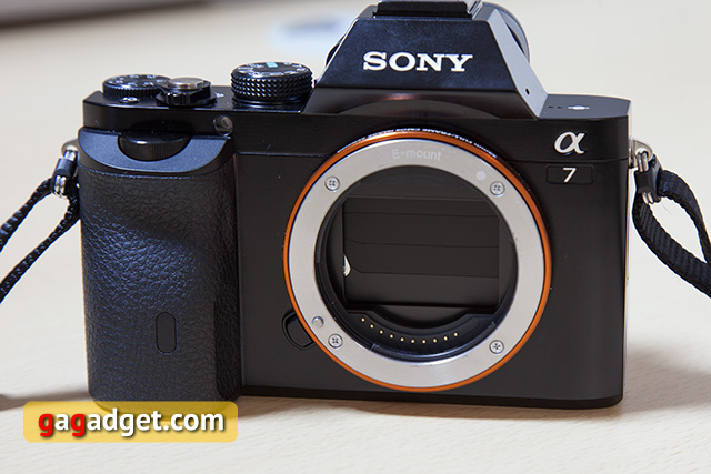 Обзор полнокадровой компактной системной камеры Sony Alpha A7-30