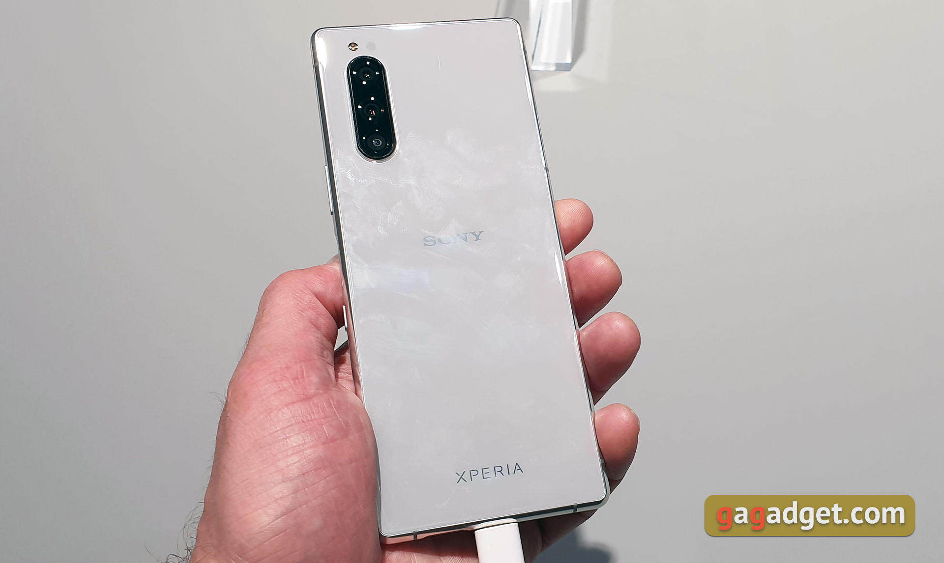 IFA 2019: первое знакомство с уменьшенным флагманом Sony Xperia 5-12