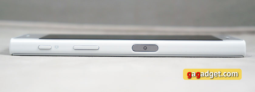 Обзор Sony Xperia X Compact: миниатюрный Android-12