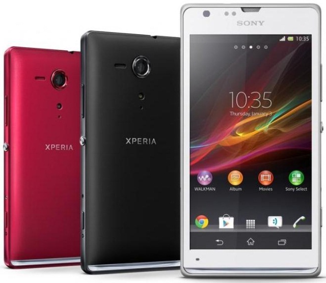 В Москве Sony представили смартфоны Xperia SP и Xperia L-2