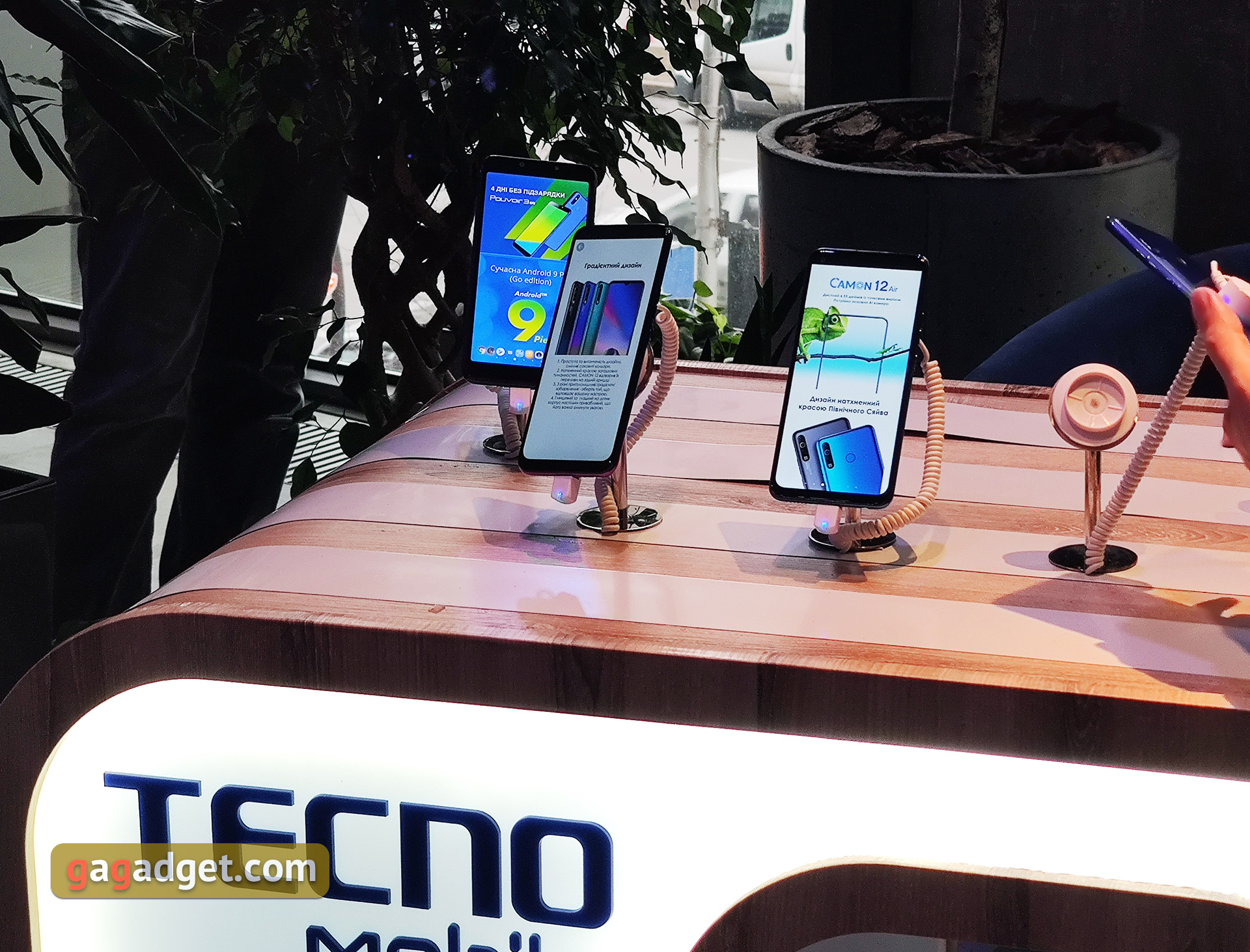 TECNO Mobile привезла в Украину недорогие смартфоны CAMON 12, CAMON 12 Air и SPARK 4