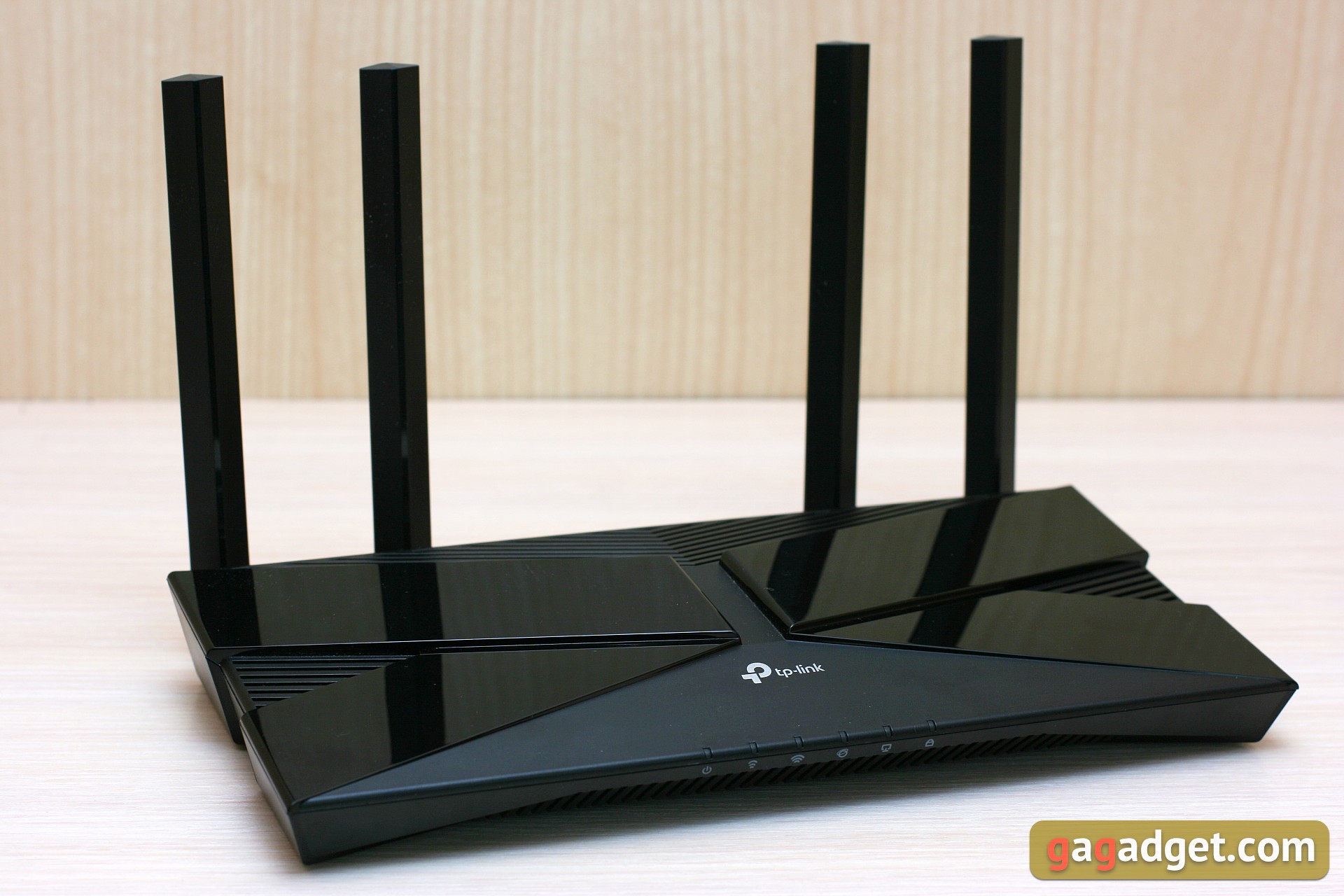 TP-Link Archer AX10: роутер з підтримкою Wi-Fi 6 дешевше 2000 гривень
