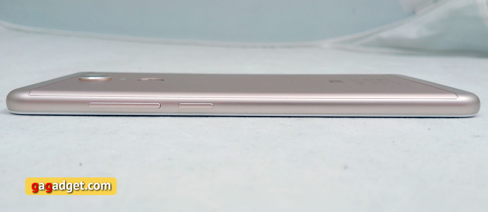 Обзор Xiaomi Redmi 5: хитовый бюджетный смартфон теперь с экраном 18:9-8