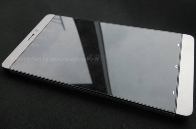 Шпионское фото смартфона Xiaomi MI-3 с внешностью HTC One и мощью Snapdragon 800