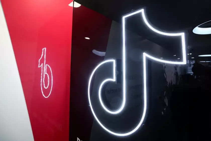 TikTok в США: Легальные способы установки на Android вне запрета