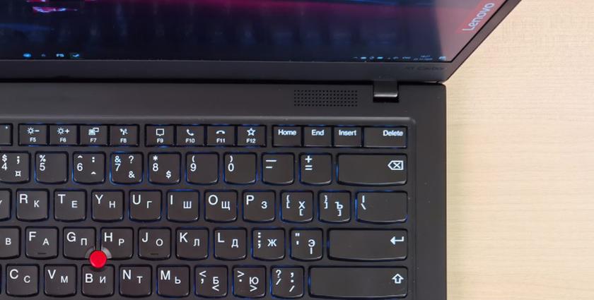 Обзор Lenovo ThinkPad X1 Carbon 8th Gen: нестареющая бизнес-классика-15