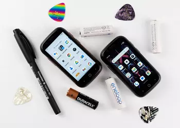 Unihertz Jelly Star - Tiny transparent smartphone with 3" display, 48MP camera, Android 13 and NFC