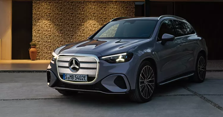 Mercedes-Benz launches electric GLC in the ...
