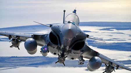 Франція купує 42 винищувачі Dassault Rafale