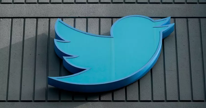 Илон Маск уволил почти весь персонал Twitter в Индии