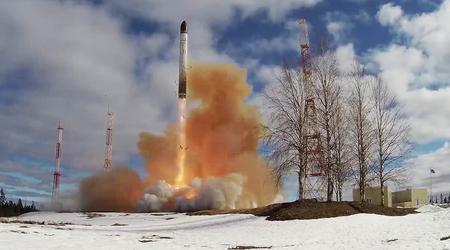 Росіяни готуються запустити масове виробництво міжконтинентальних балістичних ракет РС-28 "Сармат" дальністю 18 000 км, які можуть нести ядерну боєголовку потужністю 7,5 мегатонн