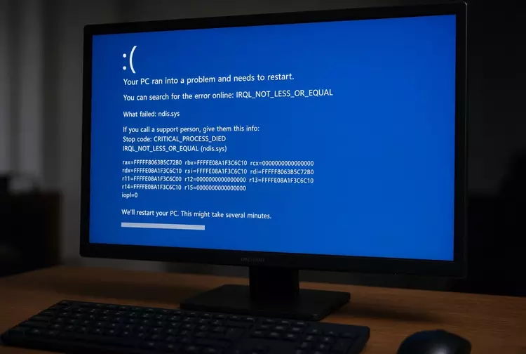 Гірлянда зачекала: Windows 11 конфліктує з ...