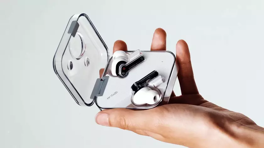 Дела идут хорошо: наушники Nothing Ear (1) вскоре выйдут и в черном цвете