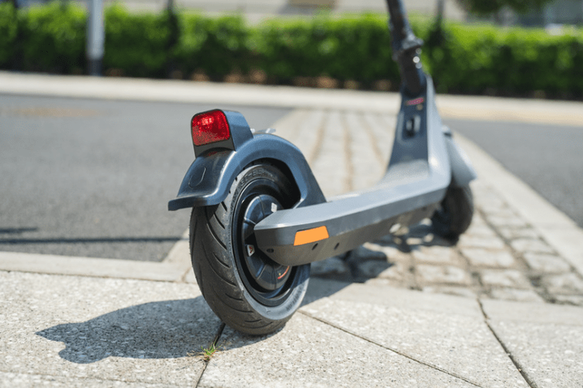 NIU K2 Pro E-Scooter Review