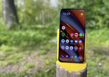 Named the most powerful mid-range smartphones in the global market