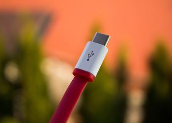 The EU is preparing a single standard for smartphone chargers. Apple is categorically against