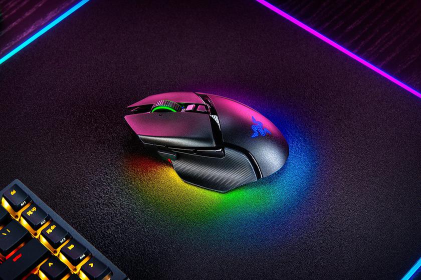 Razer представила беспроводную игровую мышку Basilisk V3 Pro с RGB-подсветкой и ценой в $160