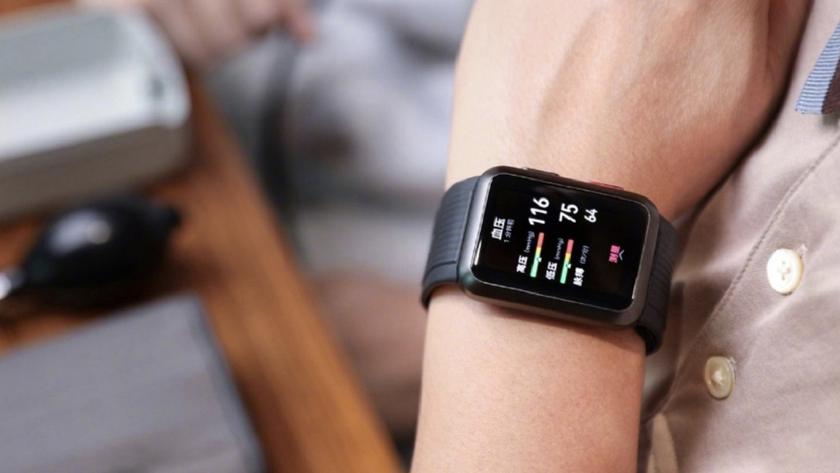 Смарт-часы Huawei Watch D смогут измерять артериальное давление с помощью специального ремешка