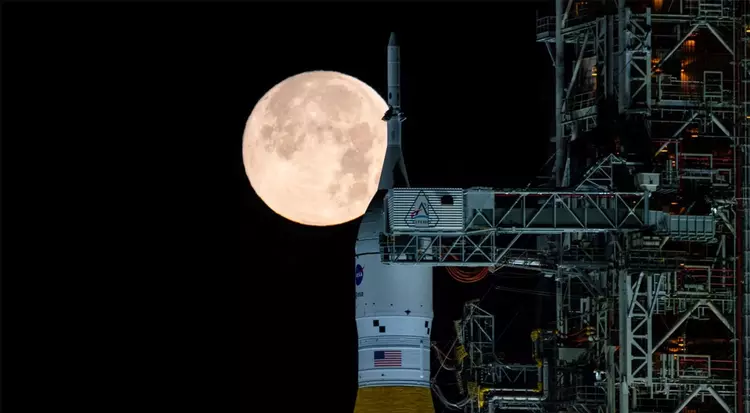 NASA знову катає SLS: чому гігантська ...