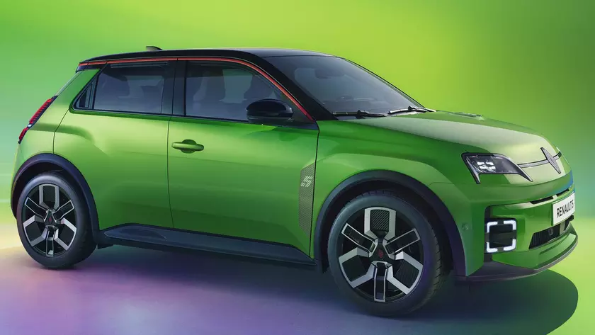 Renault 5 Makes a Comeback: The E-Tech Electric Evolution