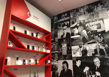 Окно в Европу: виртуальная экскурсия в офис Vodafone Украина