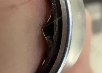 Батарея Galaxy Ring здулася прямо на ...