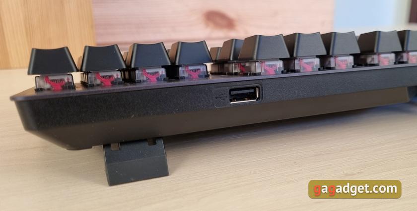 ASUS ROG Strix Scope RX Review: an Opto-Mechanical Gaming Keyboard with Water Protection-8
