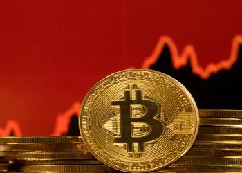 Рекордный уровень: биткоин достиг новой отметки в 72 тысячи долларов