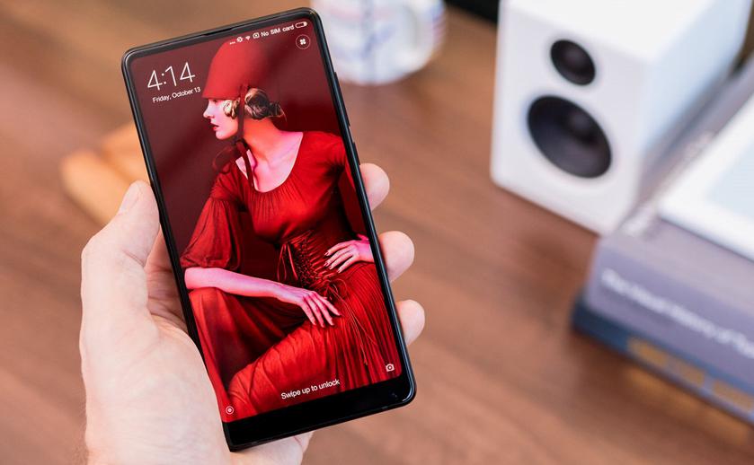 Слух: на MWC 2018 Xiaomi покажет безрамочный Mi MIX 2S