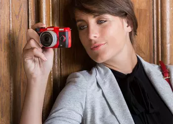 Pentax Q10: самая маленькая в мире беззеркалка со сменной оптикой