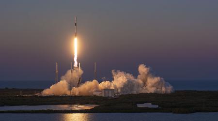 SpaceX lancia per la prima volta in orbita i satelliti Starlink V2 Mini