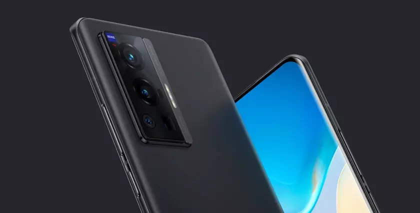 Представлены смартфоны Vivo X70 и Vivo X70 Pro с разными чипами и ставкой на камеру с оптикой Zeiss и процессором Vivo V1
