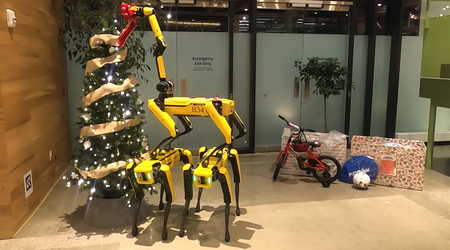 Boston Dynamics showed how three Spot robots decorate a Christmas tree