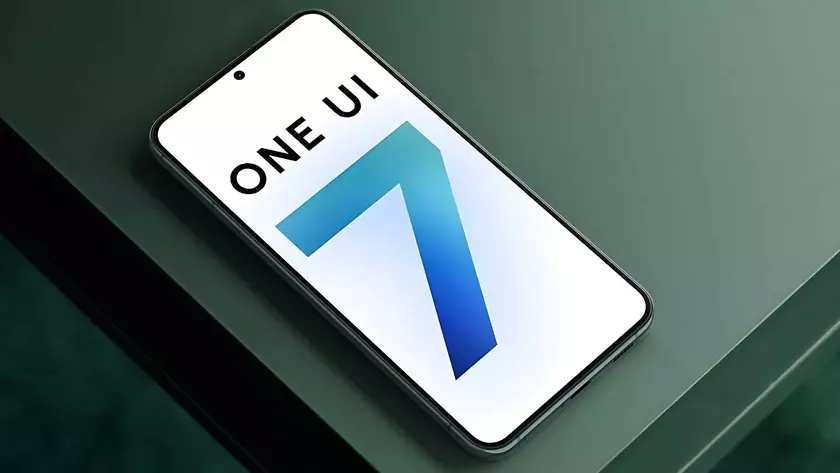 Слух: Samsung отложила релиз бета-версии One UI 7 до сентября