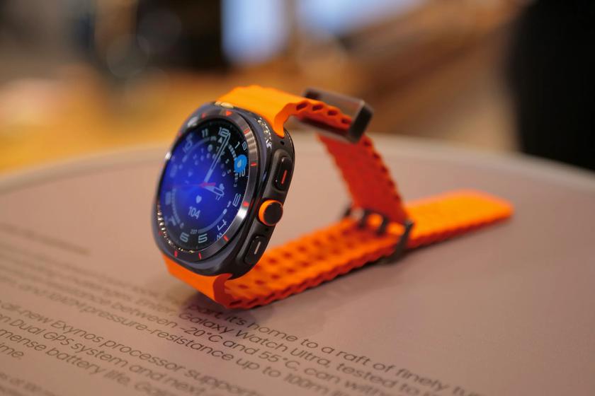Samsung продемонстрировала, из чего состоят новые премиальные часы Galaxy Watch Ultra
