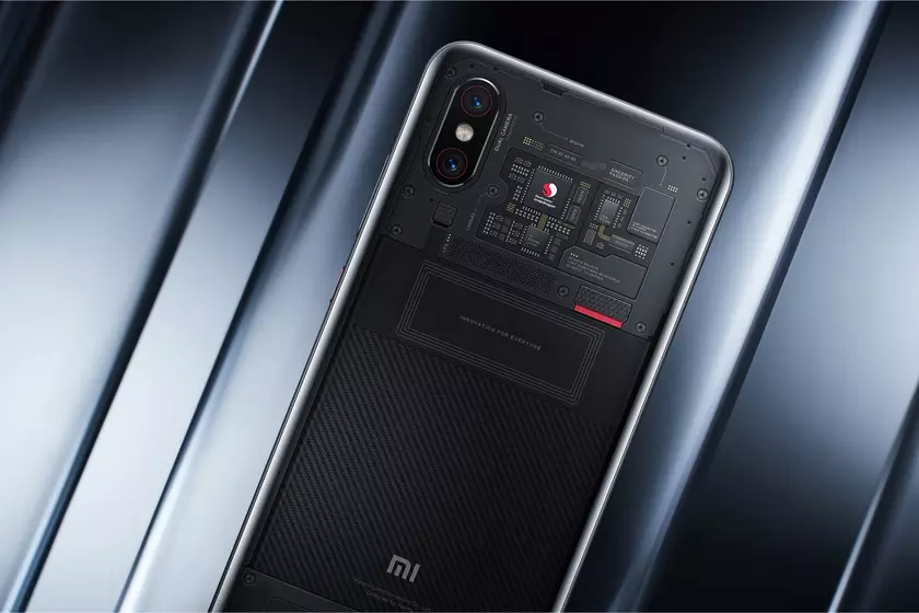 Xiaomi Mi 8 Pro, Xiaomi Mi 8 SE и Xiaomi Mi 8 Explorer Edition начали обновляться до MIUI 12.5