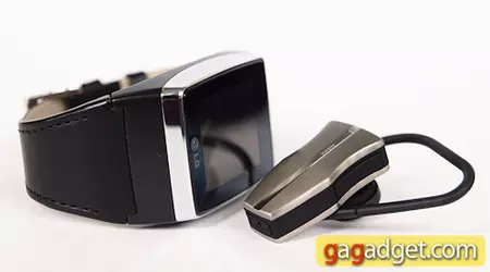 Guest from the future. LG Watch Phone GD910 review