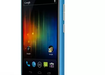 Nokia начинает продажи своего смартфона с Android 4.0