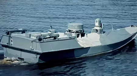 Russians are flooding ships along the Kerch bridge to defend against Ukrainian maritime drone strikes