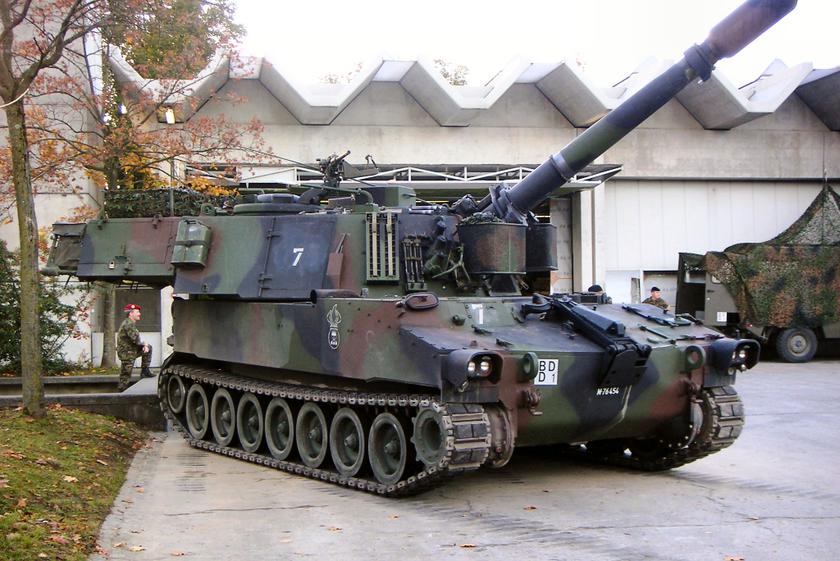 Швейцария откажется от американских гаубиц M109 KAWEST в пользу шведских Archer или немецких RCH 155 AGM
