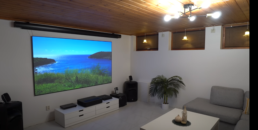 What is Ambient Light? Your Guide to Enhancing Projector Performance