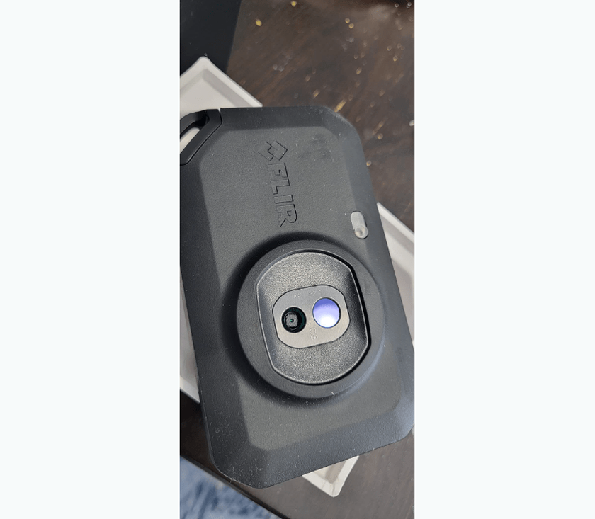 Fotocamera con sensore termico FLIR C5