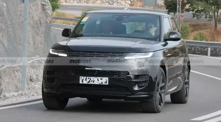 Land Rover Range Rover Sport electric prototype spotted in new leak