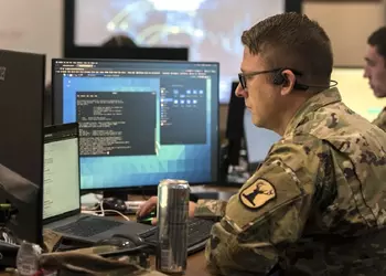 Миллионы писем американской армии из-за опечатки в доменном суффиксе годами перенаправляются правительству Мали и могут попасть к российским властям