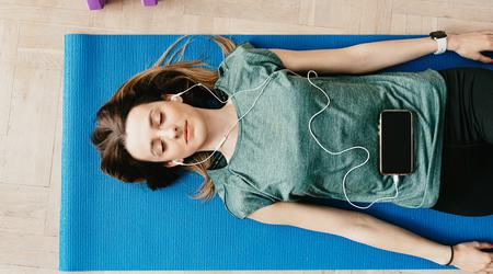 How to Listen to Audiobooks