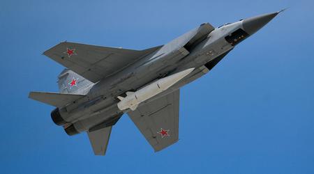 MiG-31K mistet sitt Kh-47M2 pseudo-hypersonlige missil på russisk territorium, og en måned senere ble det funnet av en traktorsjåfør som stakk ned i bakken.