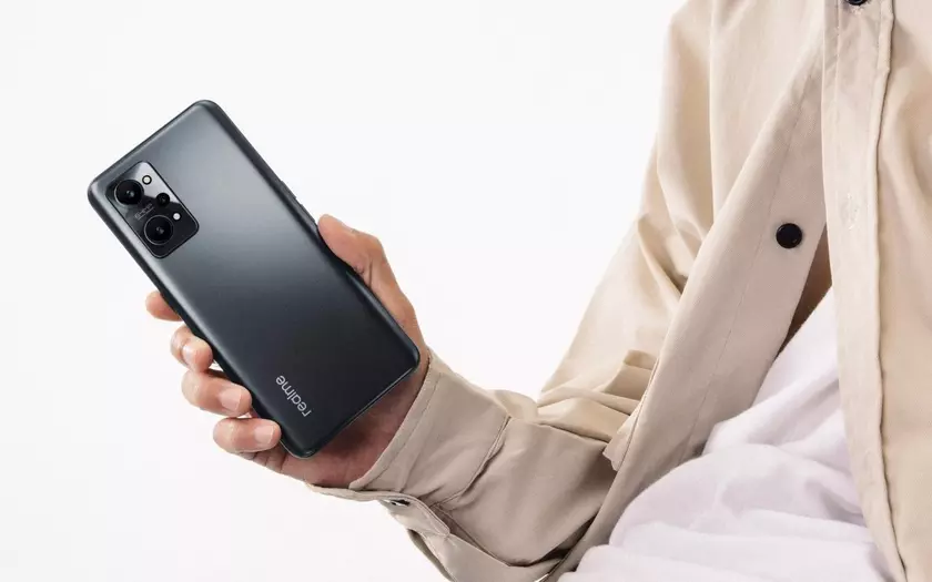В Украине начались продажи Realme GT Neo 2 по цене 13 999 грн
