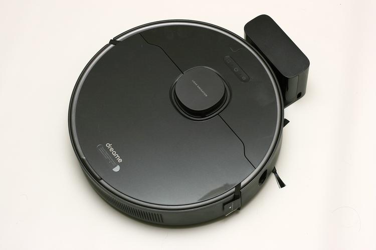 Dreame Bot L10 Pro Review: a Versatile Robot Vacuum Cleaner for Smart Home