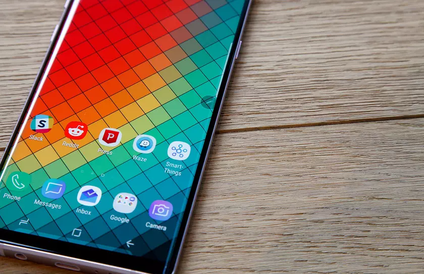 Samsung работает над новой серией смартфонов с подэкранными сканерами. Первой моделью станет Galaxy P30