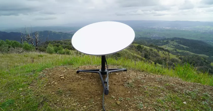 SpaceX отложила ведение лимита на трафик для Starlink в США и Канаде до февраля